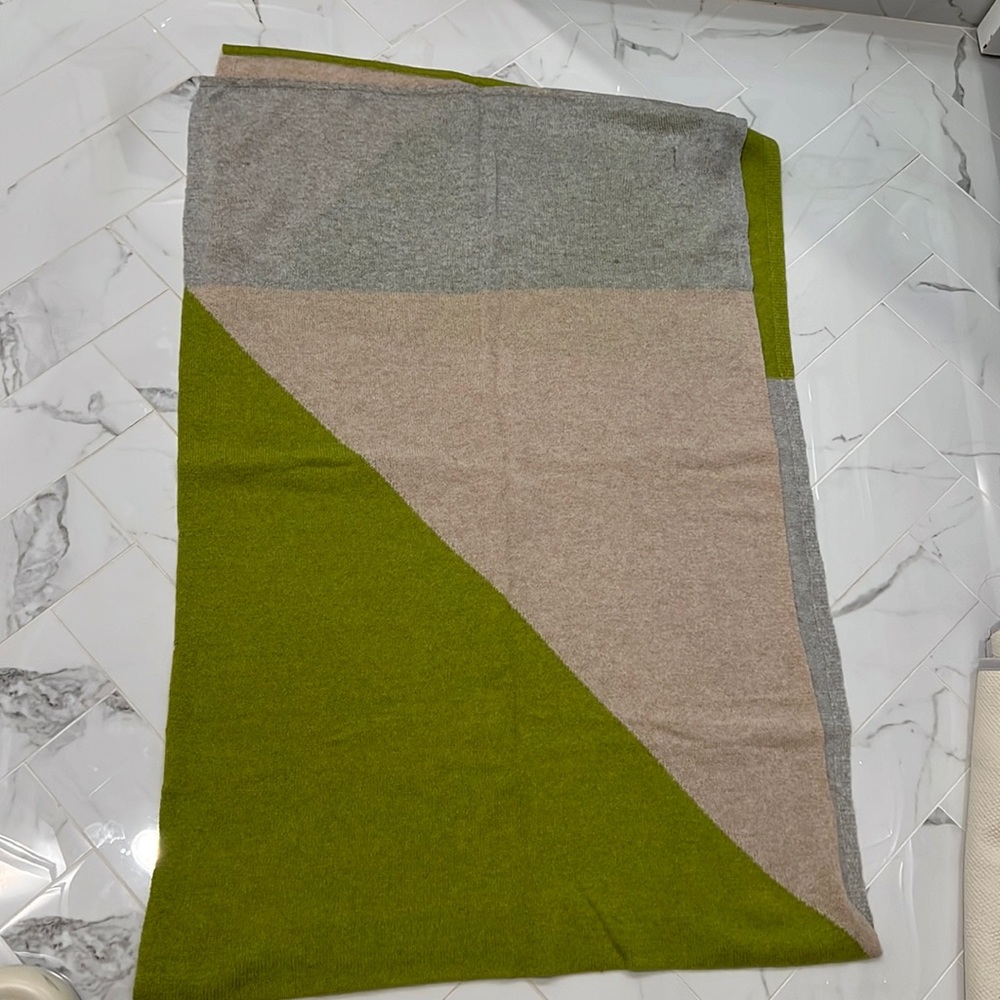 ply cashmere large scarf /wrap